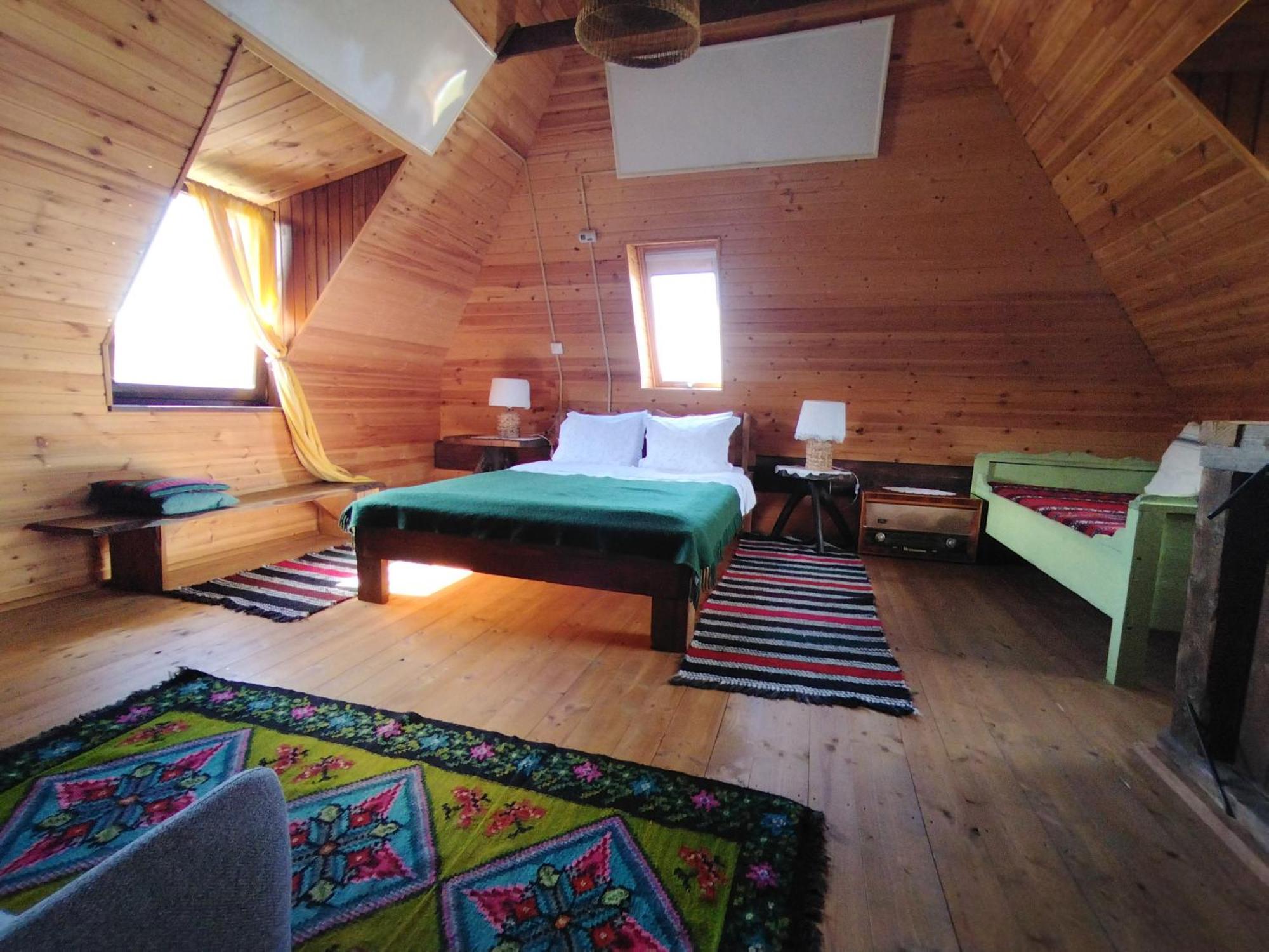 Small Apartment In Breb S Cosy Barn Exteriör bild